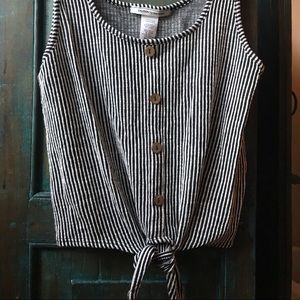 NWOT Striped crop top
